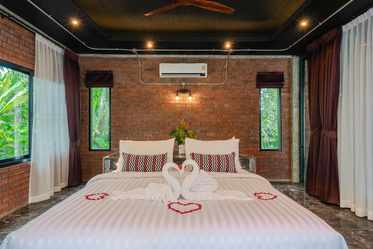 Grandfather Khaolak Resort Καο Λακ Εξωτερικό φωτογραφία